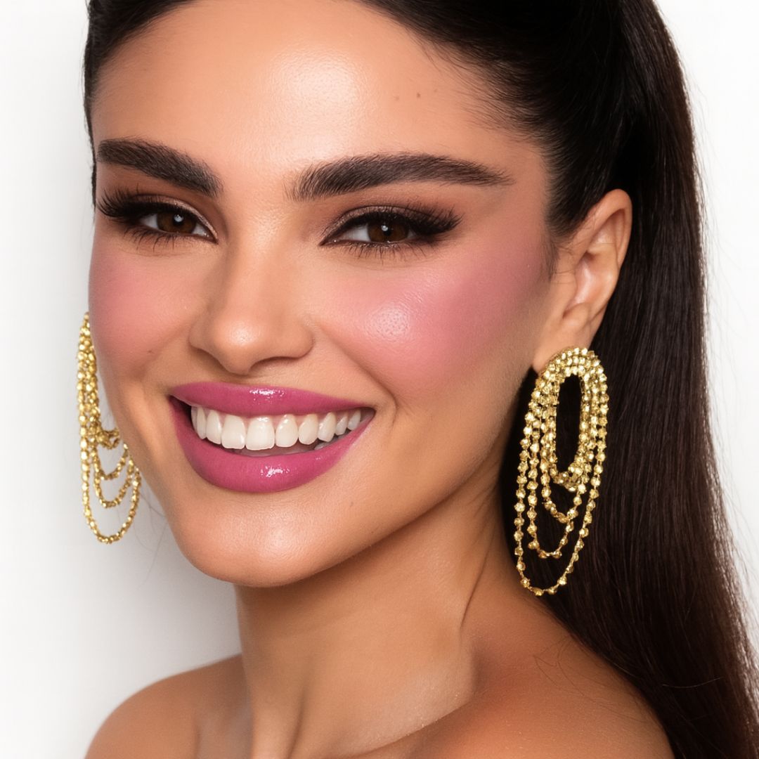 "Unleash Your Unique Radiance Every Day!"